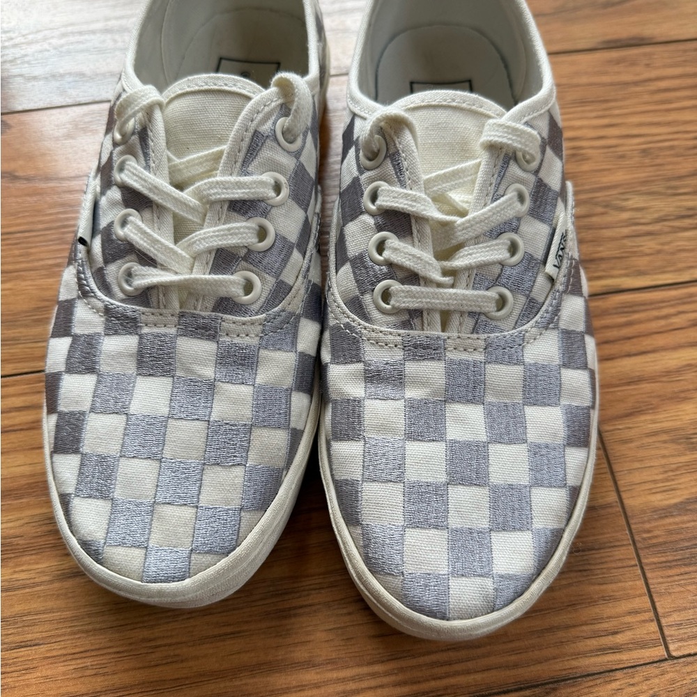 Vans Women's Sneakers - Silver and White Checkered